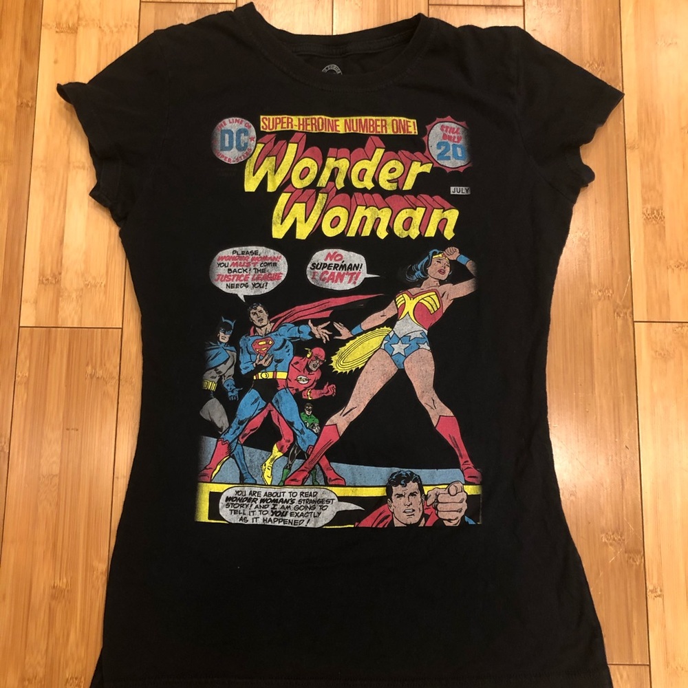 DC Comic Wonder Woman Shirt Sleeve Tee XL